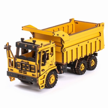 Dump truck
